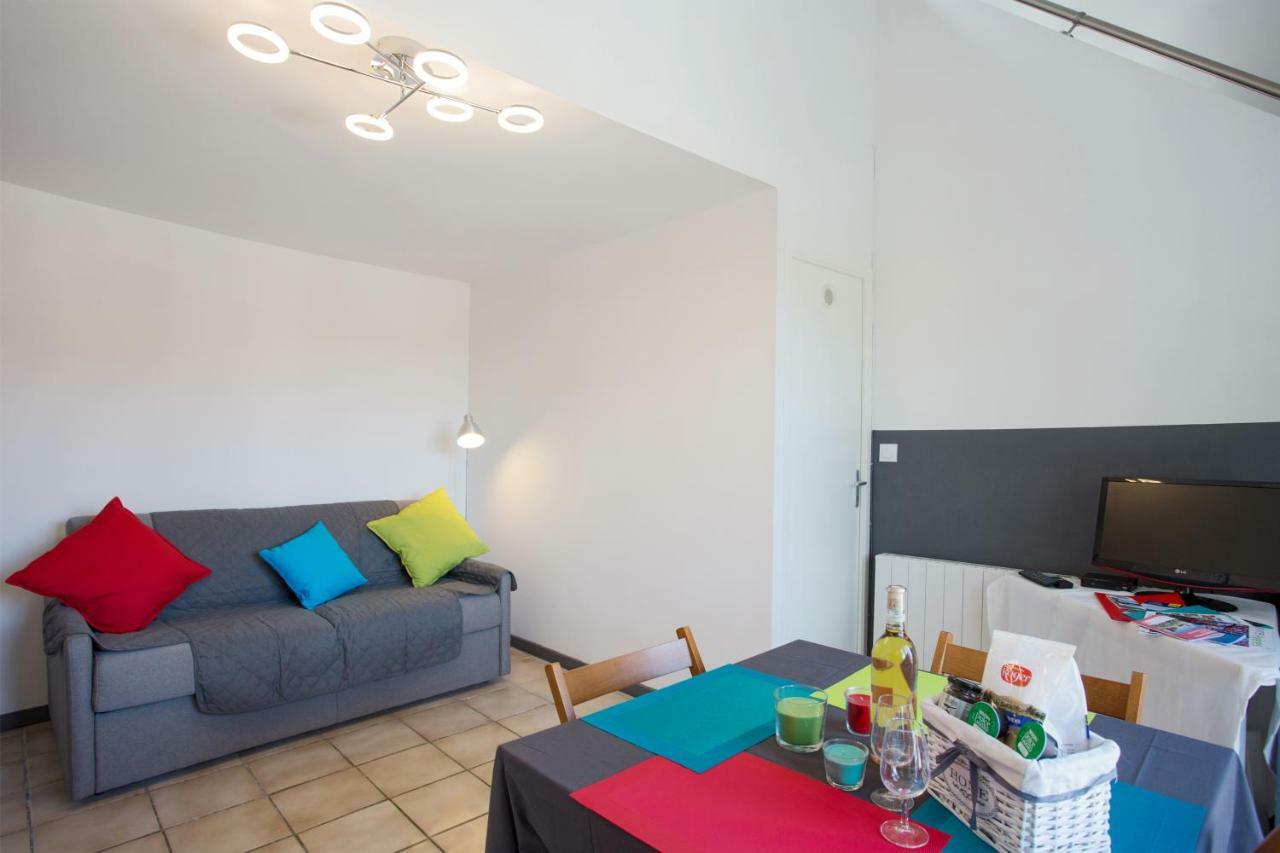 Duplex 4 Personnes A 200M De La Mer Apartment Hyeres Exterior photo